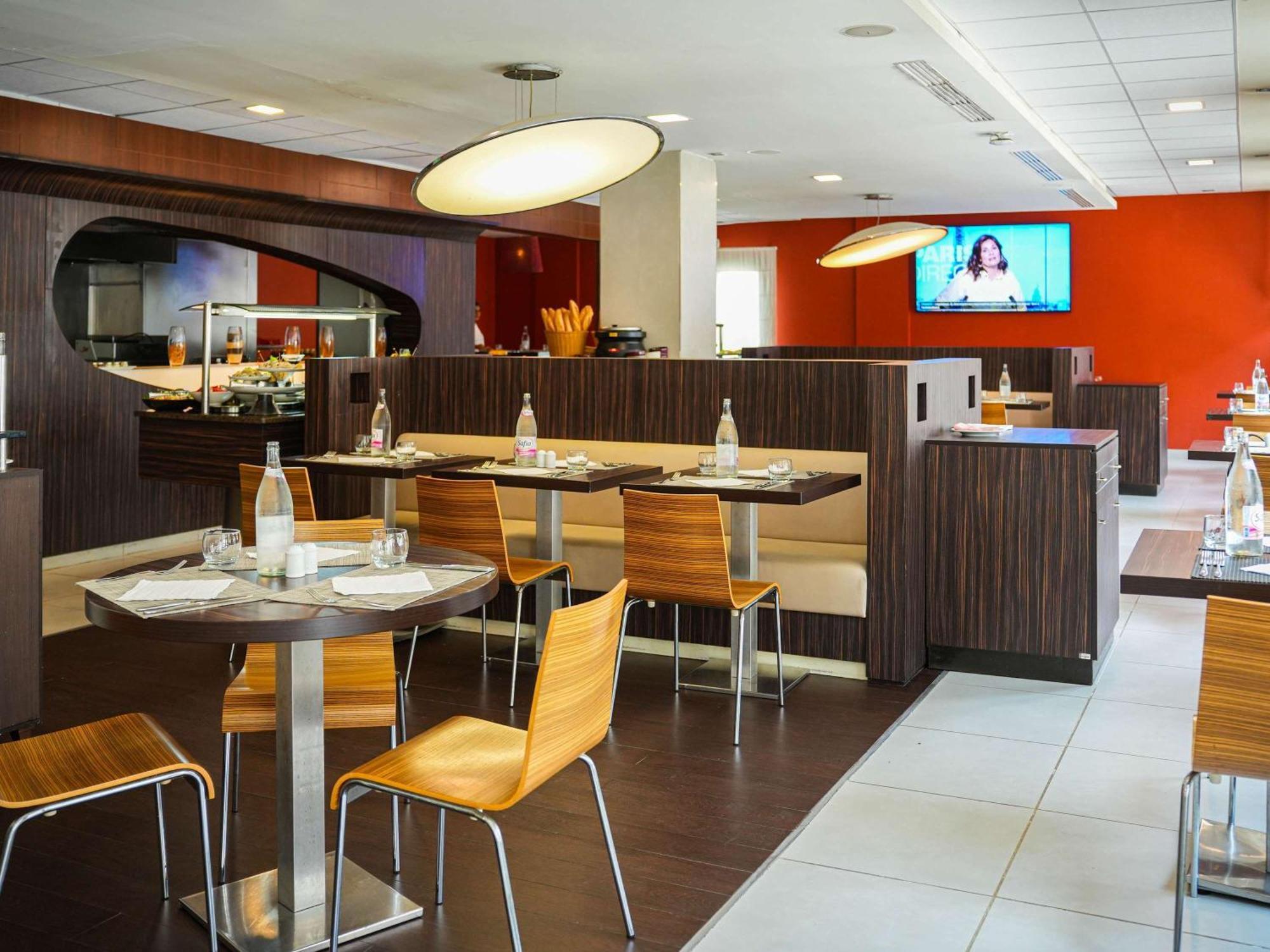 Ibis 3*